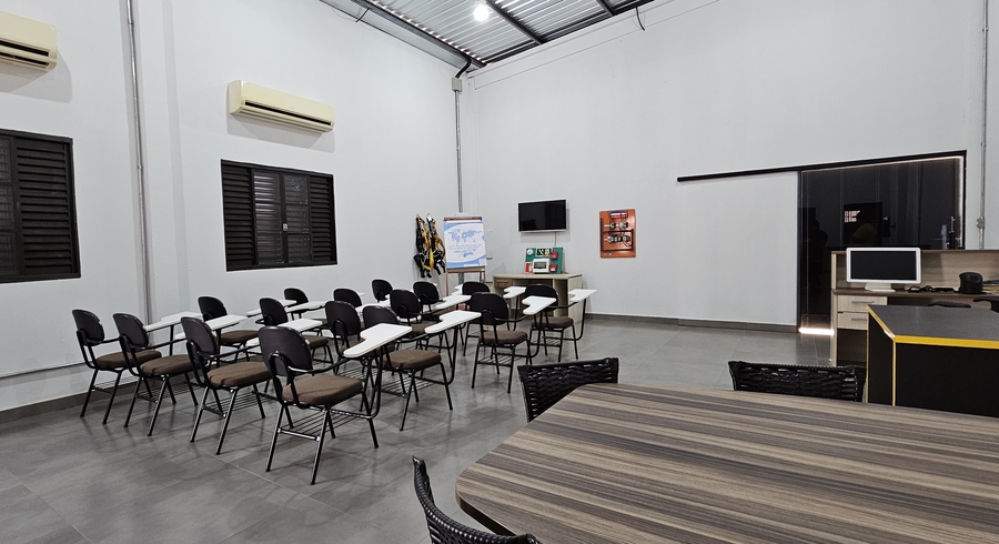 Center 20251011 120233